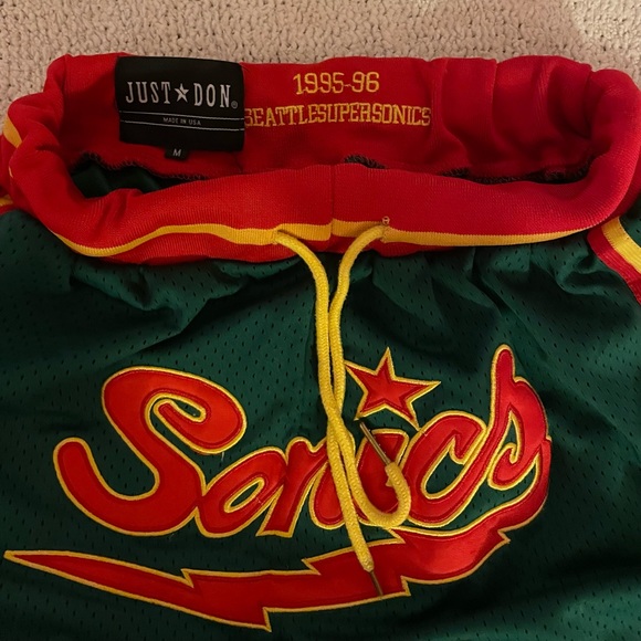 Just Don | Seatle SuperSonics Shorts (US Men’s Medium) - Picture 3 of 3